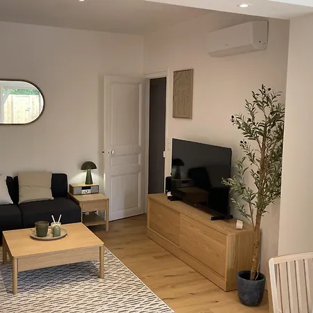 Le Hector בית נופש קרקסון